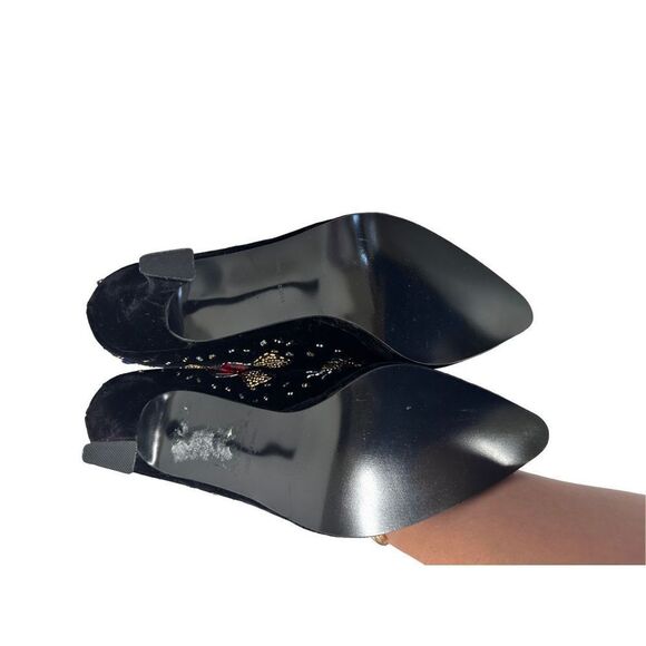 Caparros Vintage Jeweled Velvet Heels Limited Edition BNWOT - Picture 7 of 13